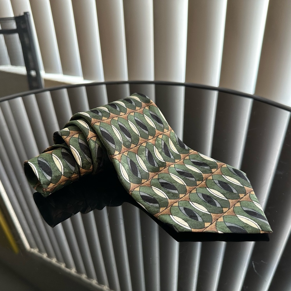 David Taylor, Necktie | This is apart of what I call Collections by Oscar